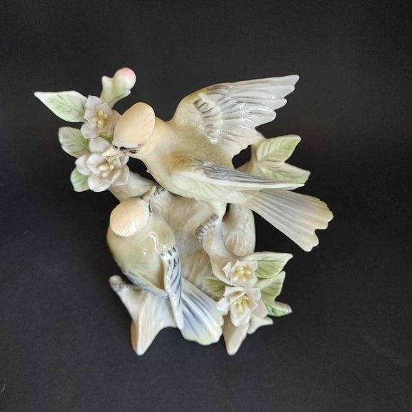 Vintage 1960s Ardalt Lenwile China Verithin Bird Figurine Wax Wing #6189 - Picture 5 of 10